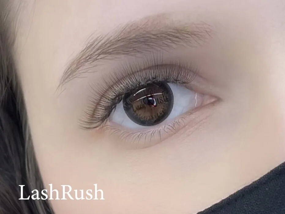 LashRush 布施店の施術例｜超軽量で自然！独自開発ハリウッドアイラッシュ6D/まつげに負担少なくボリュームUP！LEDで長持ち◎