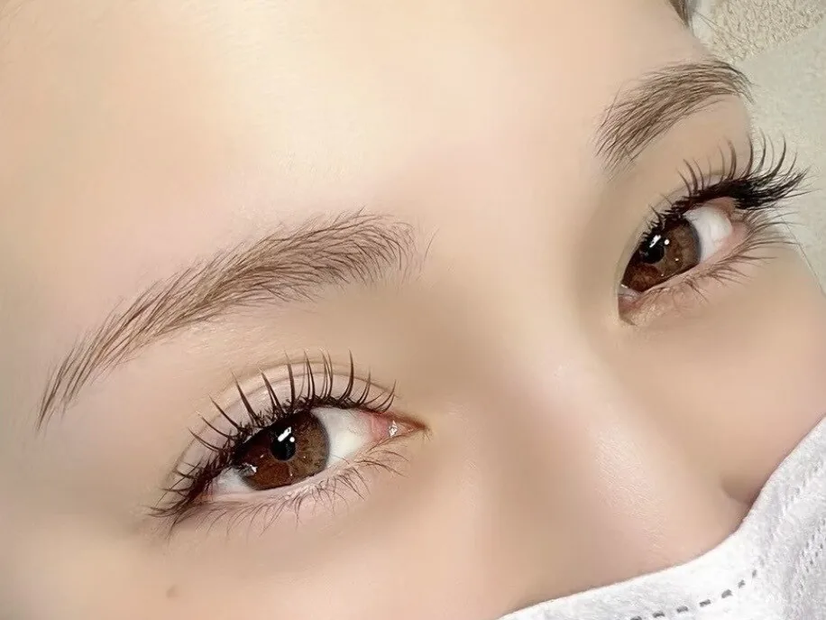 LashRush 八王子店の店内｜LEDマツエク◇フラットラッシュ/八王子エクステ/LEDエクステ